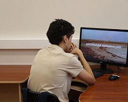 Выставка и документальный фильм о почве и экологии для студентов механического отделения